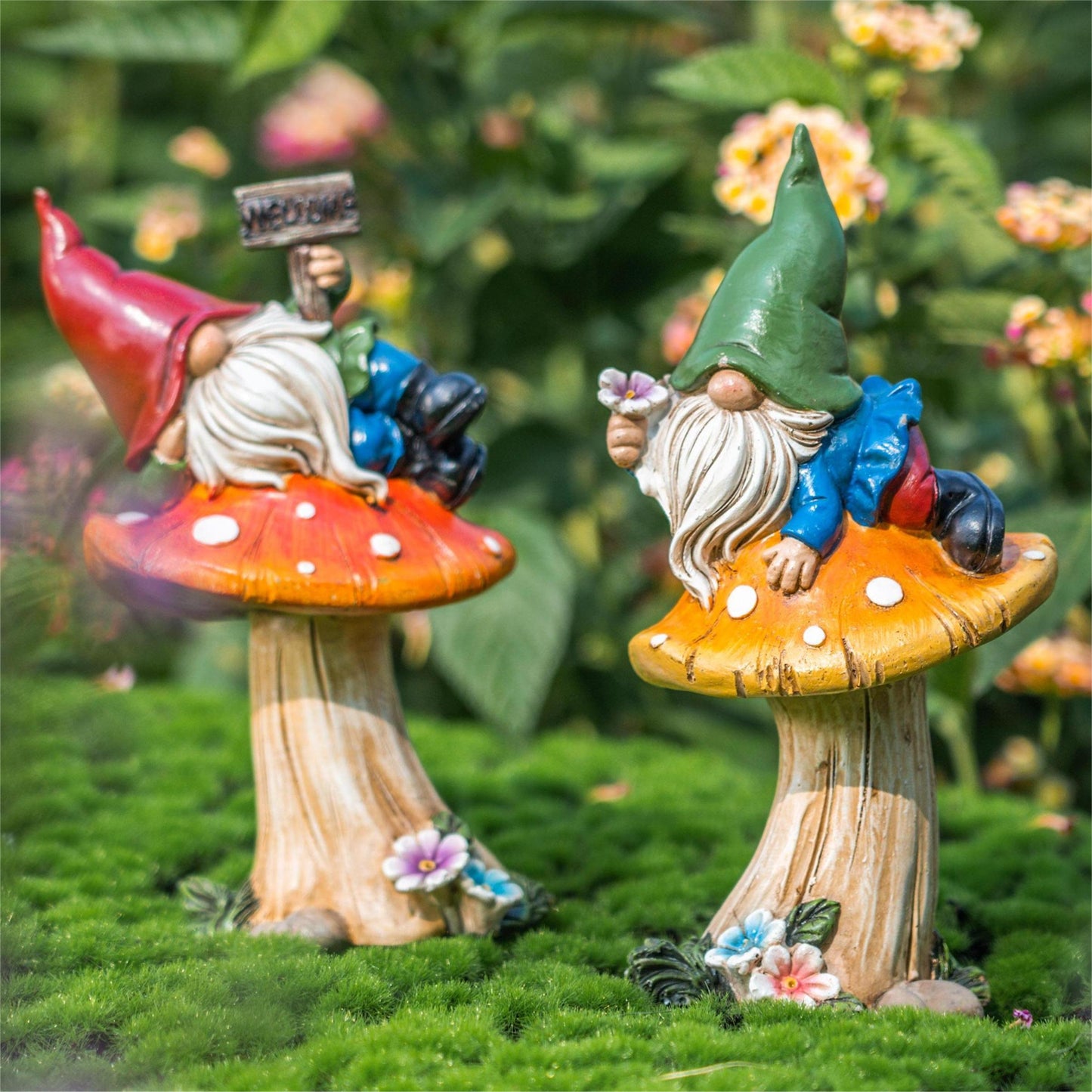 2Pcs 6.69'' Garden Gnomes Statue, Outdoor Resin Mushroom Gnomes Statue for Yard Patio Lawn Garden Decor, Ideal Housewarming Gifts for Mom